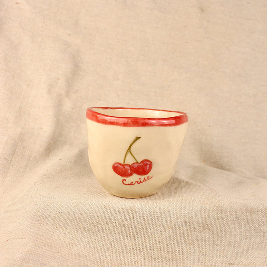 Cherry thumb cup