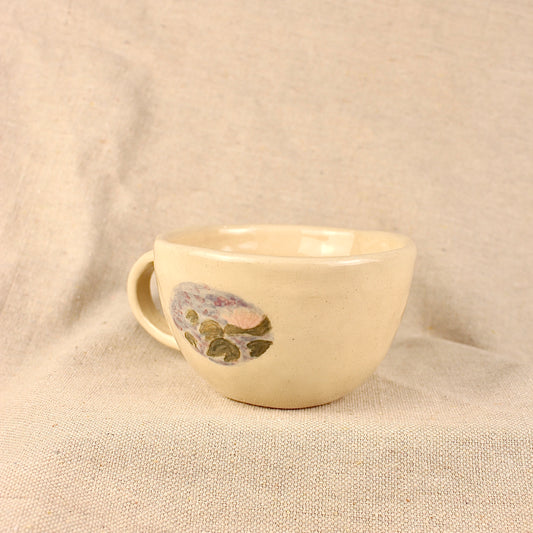 Water lily mug