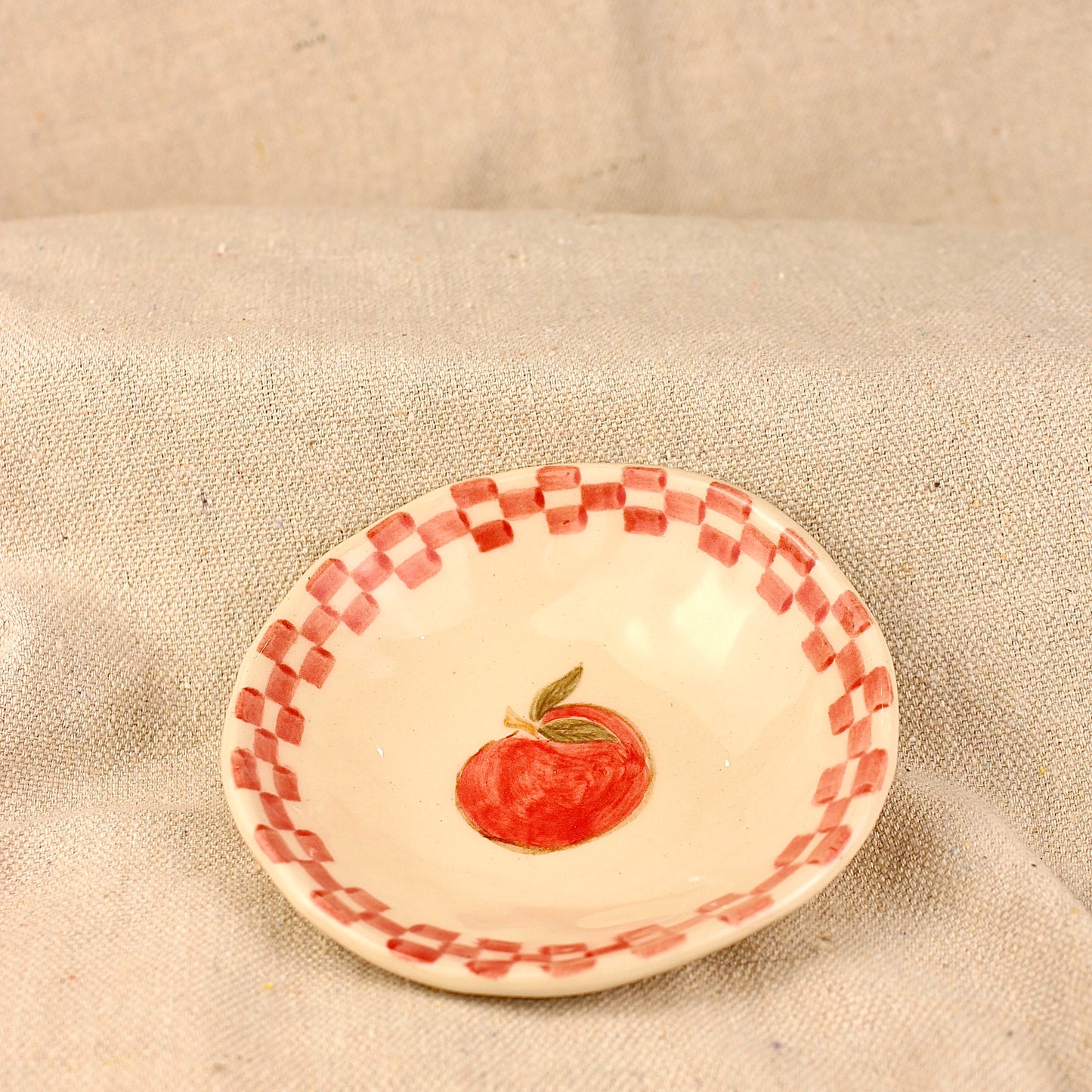 Plate - Apple