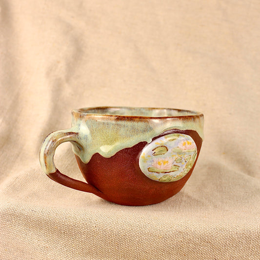 Water lily mug